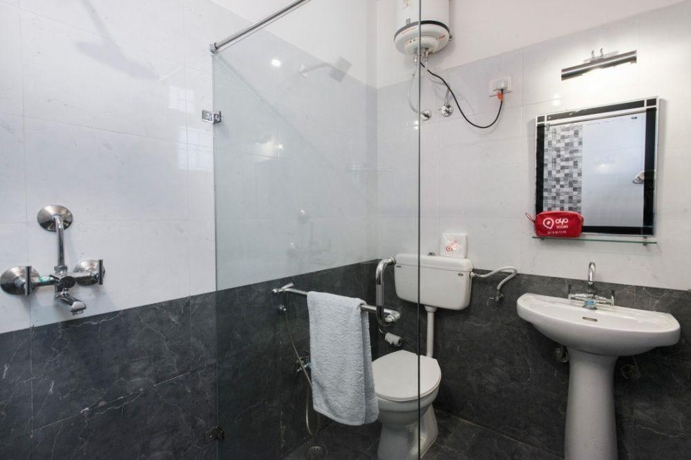 Citrus Hotel Bhiwadi Exterior foto